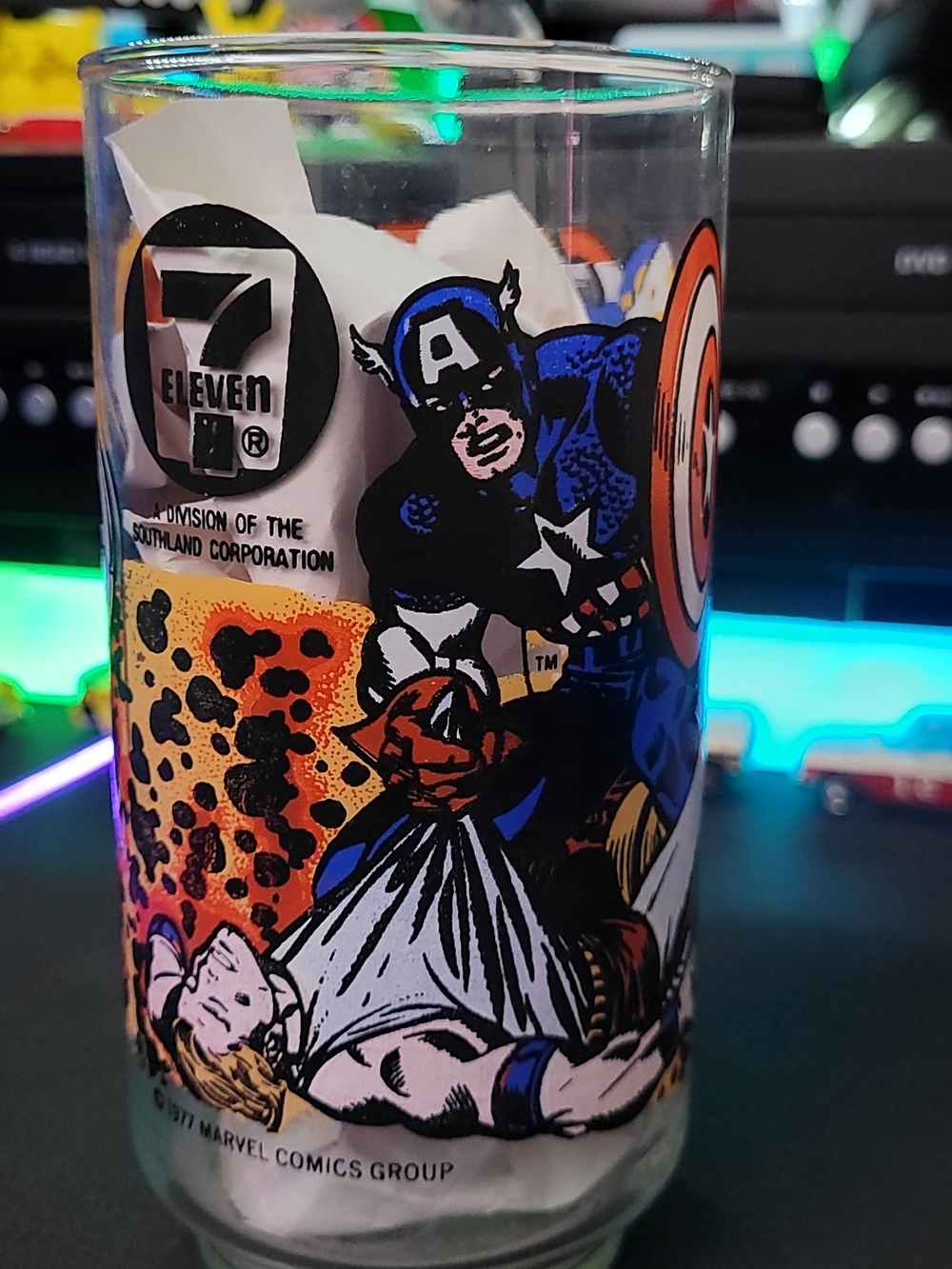 1977 Captain America Marvel Character Glass -7 Eleven